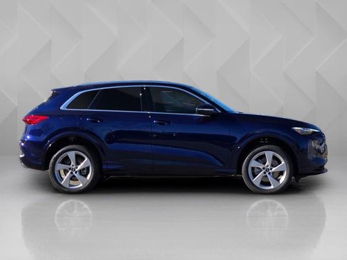 New 2025 Audi Q5 Premium Plus image 7