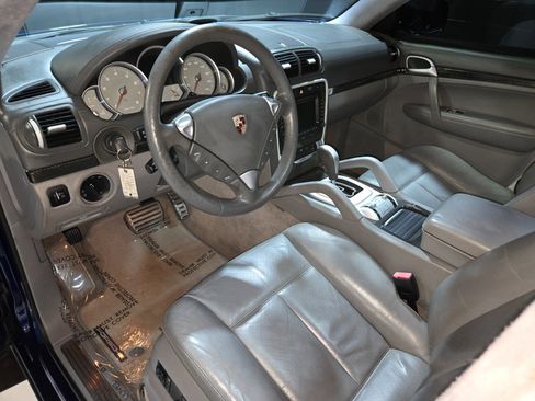 Used 2008 Porsche Cayenne Turbo image 66