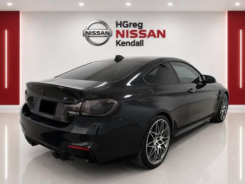 Used 2018 BMW M4 Coupe RWD image 4