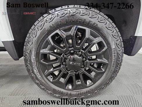 New 2026 GMC Sierra 2500 AT4 w/ AT4 Premium Plus Package AWD/4WD image 40