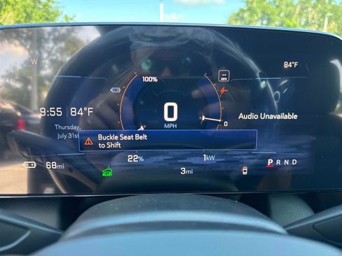 New 2025 Chevrolet Equinox EV RS image 31