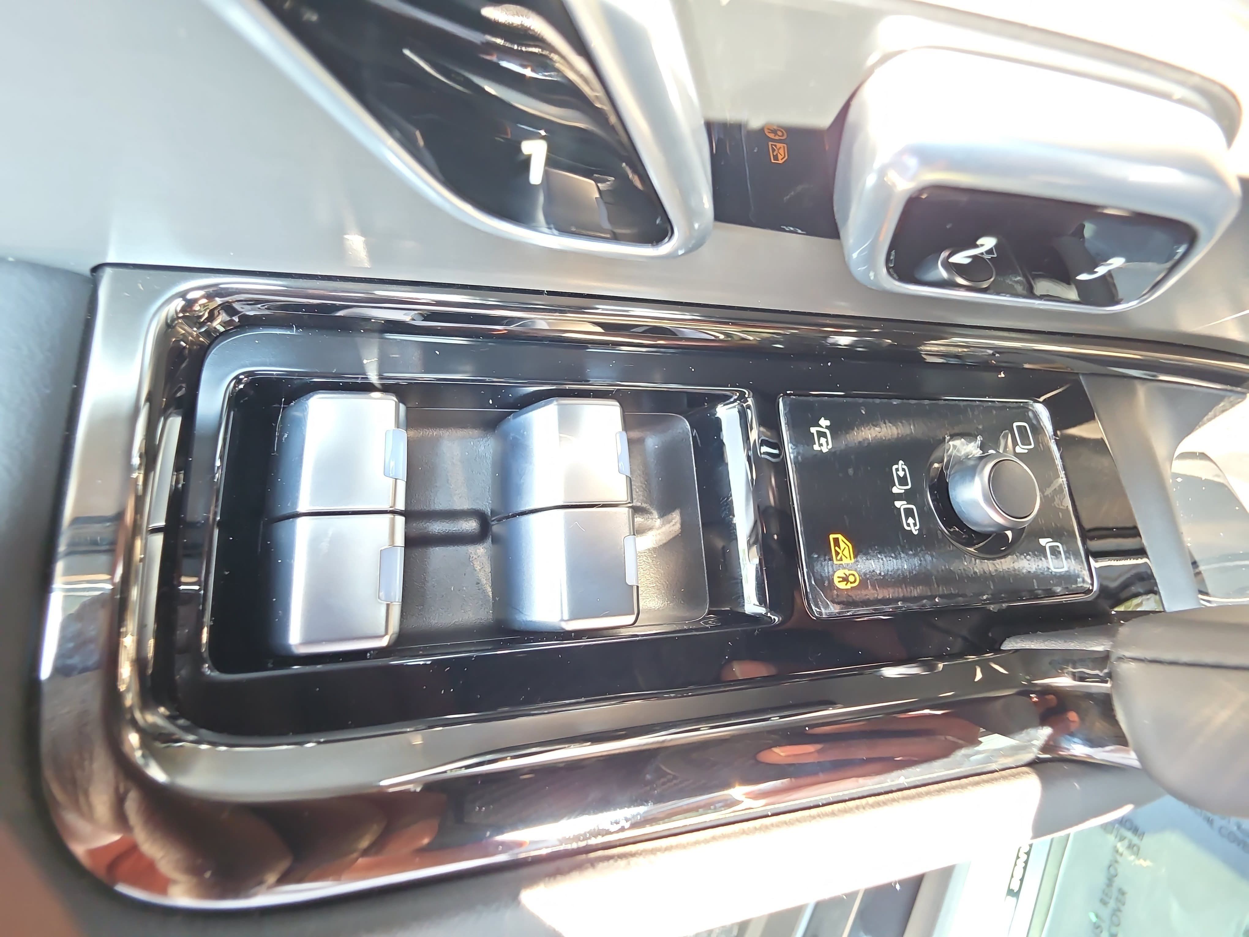 New 2026 Land Rover Range Rover Sport Dynamic SE AWD/4WD image 28