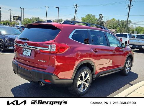 Used 2024 Subaru Ascent Premium w/ Convenience Package AWD/4WD image 5