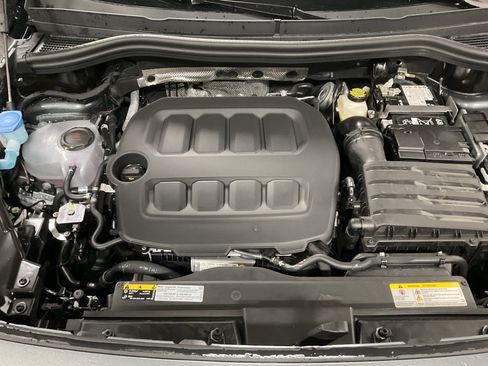 New 2026 Volkswagen Tiguan SE image 19