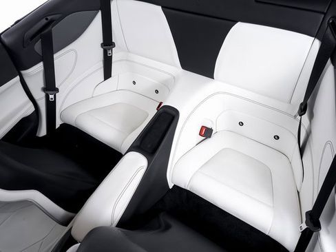 Certified 2019 Ferrari Portofino image 28