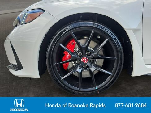 New 2026 Honda Civic Type R image 9