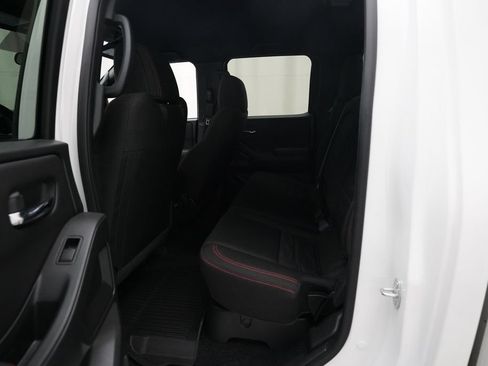 Certified 2023 Nissan Frontier PRO-4X w/ Pro Convenience Package AWD/4WD image 15