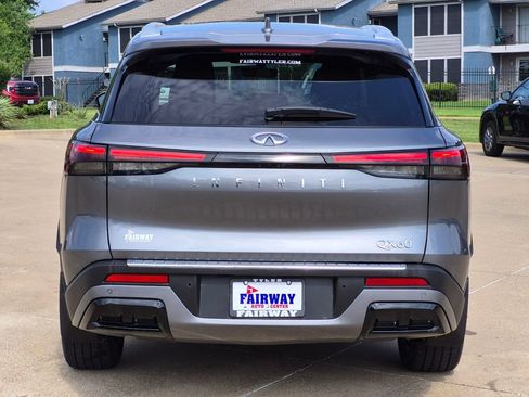 Used 2023 INFINITI QX60 Luxe w/ Cargo Package FWD image 5