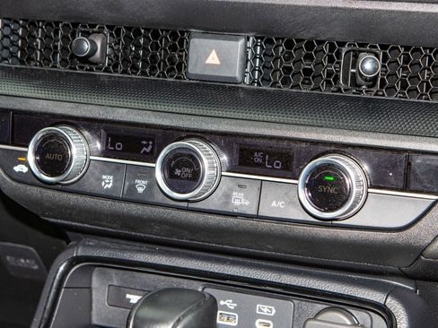 Used 2024 Honda CR-V Sport image 16