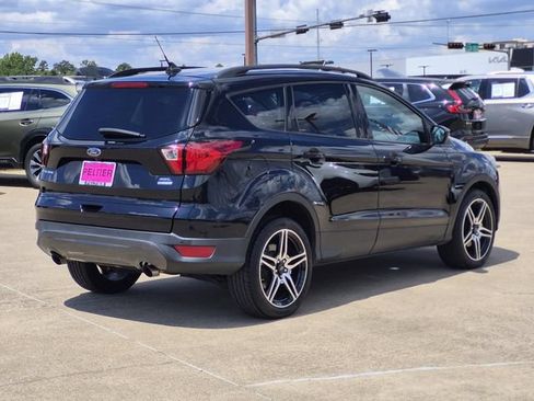 Used 2019 Ford Escape SEL FWD image 6