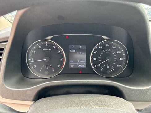 Used 2017 Hyundai Elantra SE FWD image 13