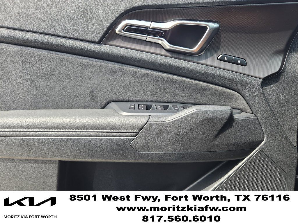 New 2027 Kia Sportage SX FWD image 19