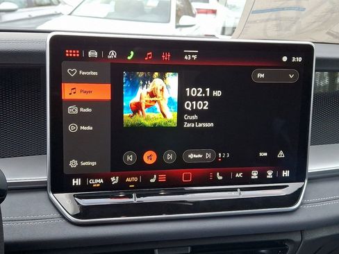 New 2026 Volkswagen Tiguan SE R-Line image 12