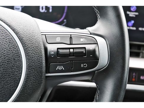 Used 2023 Kia Sportage EX FWD image 16