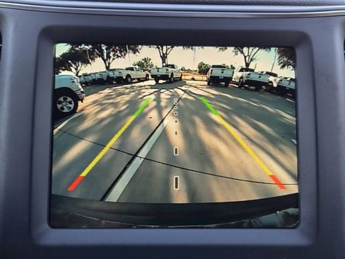 Certified 2023 Jeep Cherokee Altitude Lux image 18