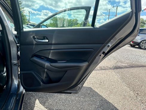 Used 2020 Nissan Altima 2.5 SL AWD/4WD image 13