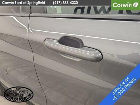 New 2026 Ford Explorer Active AWD/4WD image 10