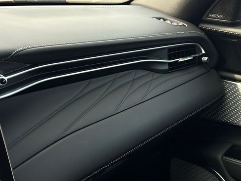 Certified 2024 Maserati Grecale GT image 16