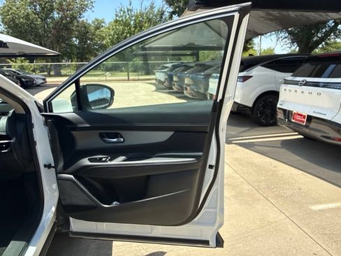 Certified 2025 Nissan Murano SL w/ Cargo Package AWD/4WD image 24
