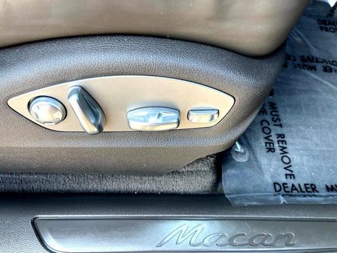 Used 2019 Porsche Macan image 67