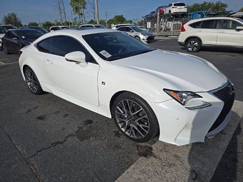 Used 2017 Lexus RC 200t F Sport RWD image 3