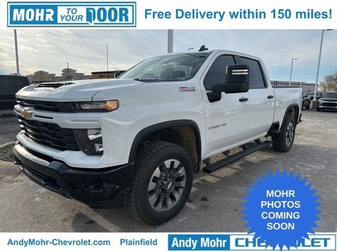 Used 2024 Chevrolet Silverado 2500 Custom w/ Custom Value Package image 1