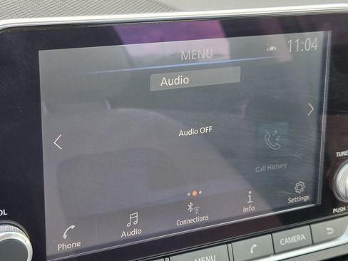 Used 2025 Nissan Altima 2.5 SV FWD image 17