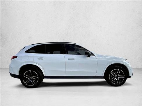 Used 2026 Mercedes-Benz GLC 300 4MATIC image 5