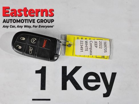 Used 2022 Jeep Compass Latitude w/ Convenience Group AWD/4WD image 25