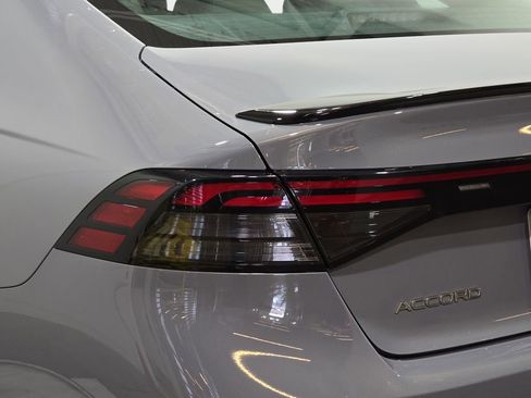 Used 2024 Honda Accord Sport image 34
