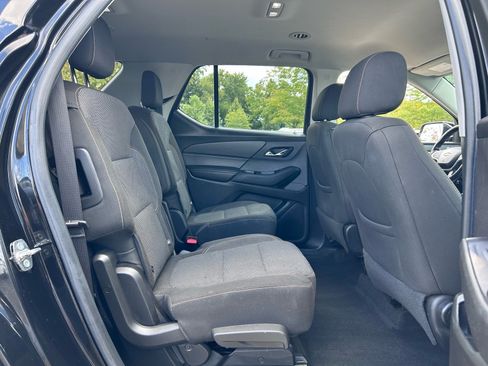 Used 2018 Chevrolet Traverse LT AWD/4WD image 13