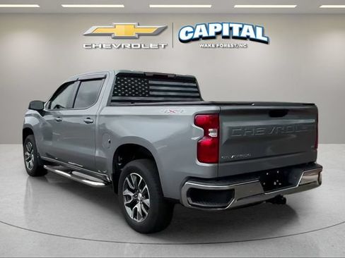 Used 2024 Chevrolet Silverado 1500 LT AWD/4WD image 4