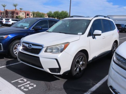 Used 2015 Subaru Forester 2.0XT Premium w/ Popular Package #2 AWD/4WD image 2
