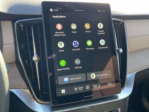 New 2026 Volvo XC90 B6 Plus w/ Protection Package Premier image 16