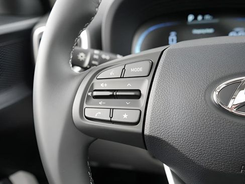 New 2026 Hyundai Venue SEL FWD image 26