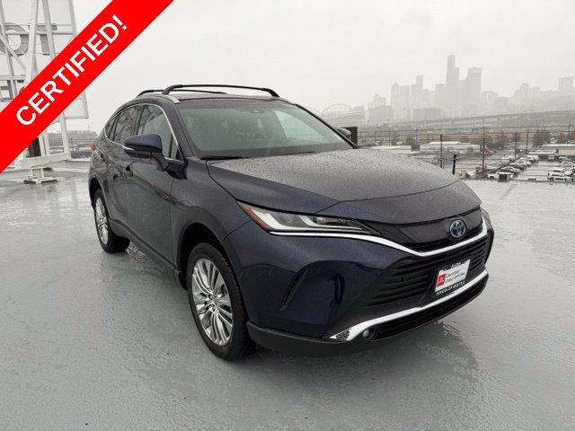 Certified 2024 Toyota Venza XLE AWD/4WD image 1