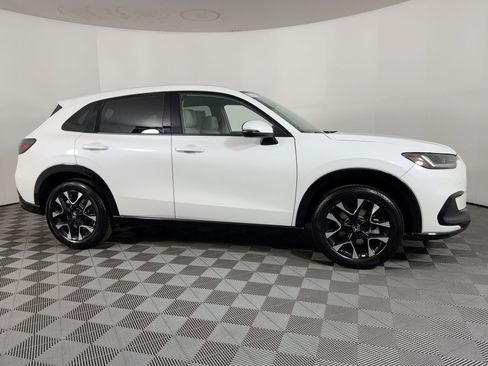 New 2026 Honda HR-V EX-L image 7