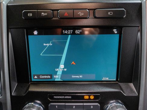 Used 2018 Ford F250 XLT w/ XLT Premium Package image 17