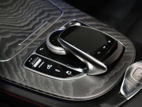 Used 2023 Mercedes-Benz E 53 AMG 4MATIC Cabriolet image 32