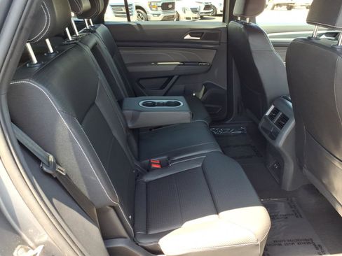 Certified 2023 Volkswagen Atlas Cross Sport SEL AWD/4WD image 14