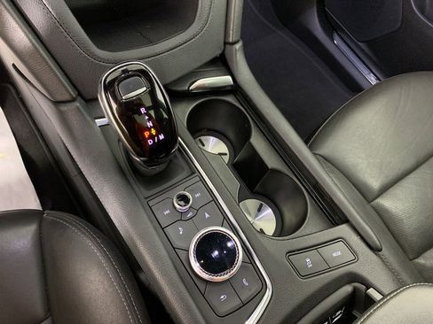 Used 2021 Cadillac XT5 Premium Luxury image 22