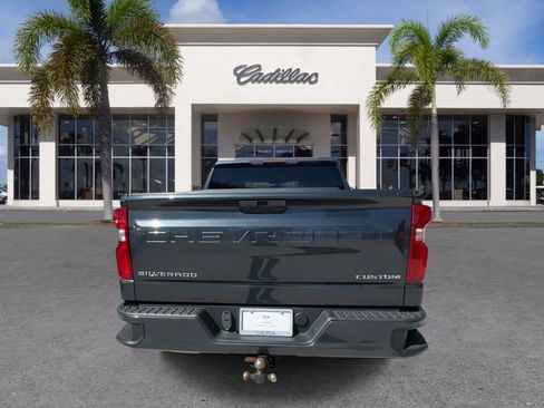 Used 2021 Chevrolet Silverado 1500 Custom image 12