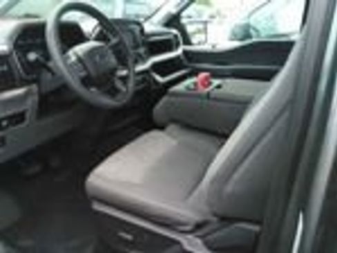 Used 2023 Ford F150 XLT AWD/4WD image 3
