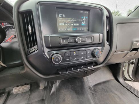 Used 2018 Chevrolet Silverado 2500 W/T w/ WT Fleet Convenience Package RWD image 21