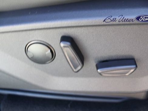 New 2026 Ford Expedition Active image 8