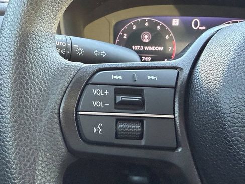 Used 2025 Honda Accord SE image 28