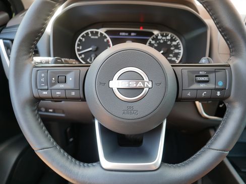 Certified 2023 Nissan Rogue SV w/ SV Premium B Package AWD/4WD image 25