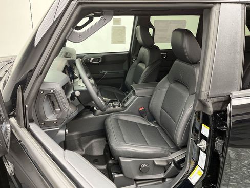 Used 2026 Ford Bronco Big Bend w/ Black Diamond Package AWD/4WD image 9