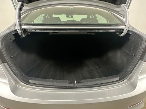 Used 2018 Hyundai Elantra SEL image 27