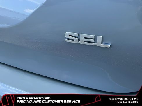 Used 2025 Mitsubishi Outlander SEL FWD image 25